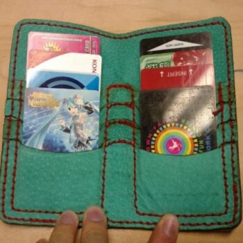 Intra απο ξύλο plywood 3mm-4mm πάχος - Δερμάτινο πορτοφόλι κάρτας Δίασταση 30x30 cm Intraeaxys-p7yrmjro - Image 1