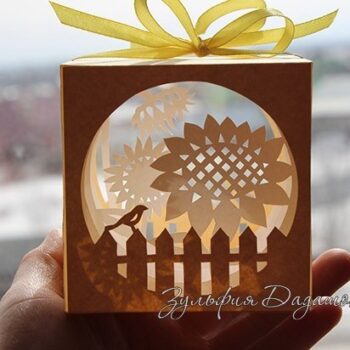 Intra απο ξύλο plywood 3mm-4mm πάχος - Φωτιστικό κουτί κοπής χαρτιού Δίασταση 30x30 cm Intraeaxys-yon0q9g7 - Image 1