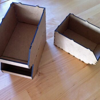 Intra απο ξύλο plywood 3mm-4mm πάχος - Rackable Stackable Linbin System Δίασταση 30x30 cm Intraeaxys-voqdl2e1 - Image 1