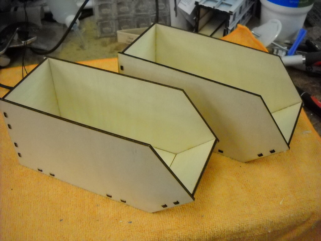 Intra απο ξύλο plywood 3mm-4mm πάχος - Δοχεία αποθήκευσης Linbin Δίασταση 30x30 cm Intraeaxys-e1gkzmvo