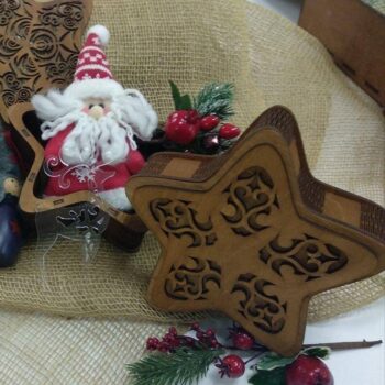 Intra απο ξύλο plywood 3mm-4mm πάχος - Ξύλινο κουτί σε σχήμα αστεριού 3mm Δίασταση 30x30 cm Intraeaxys-51rrp4r1 - Image 1