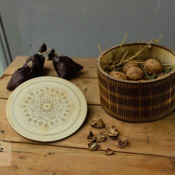 Intra απο ξύλο plywood 3mm-4mm πάχος - Ξύλινο στρογγυλό κουτί δώρου Δίασταση 30x30 cm Intraeaxys-yon0dj27 - Image 1