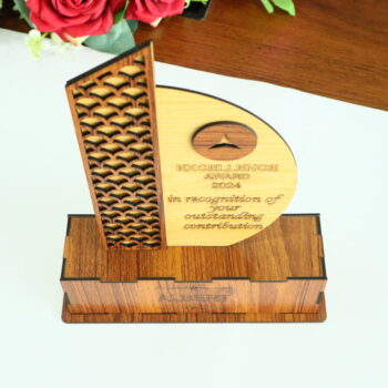 Intra απο ξύλο plywood 3mm-4mm πάχος - Βραβείο Wooden Trophy Δίασταση 30x30 cm Intraeaxys-eo4q9gd7 - Image 5