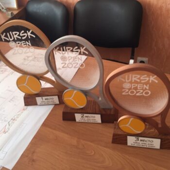 Intra απο ξύλο plywood 3mm-4mm πάχος - Βραβείο αθλητικού αναμνηστικού τρόπαιο ρακέτας τένις Δίασταση 30x30 cm Intraeaxys-pok39x37 - Image 4