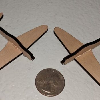 Intra απο ξύλο plywood 3mm-4mm πάχος - Ιαπωνικό μηδέν Δίασταση 30x30 cm Intraeaxys-lopqwyx7 - Image 1