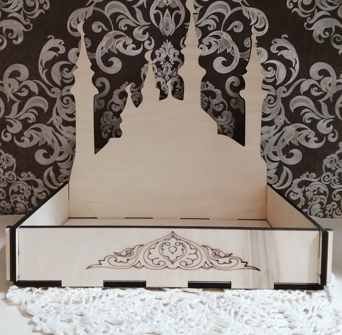 Intra απο ξύλο plywood 3mm-4mm πάχος - Ξύλινος Δίσκος Ραμαζάνι Δίσκος γλυκού Eid Mubarak Δίασταση 30x30 cm Intraeaxys-91jd4j51