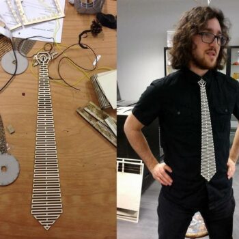 Intra απο ξύλο plywood 3mm-4mm πάχος - Γραβάτα Δίασταση 30x30 cm Intraeaxys-yone0xgo - Image 1