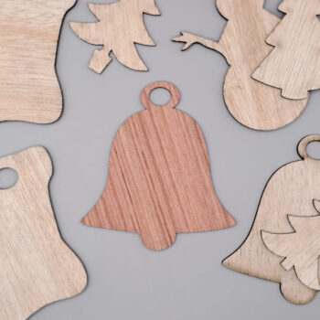 Intra απο ξύλο plywood 3mm-4mm πάχος - Χριστουγεννιάτικα Ξύλινα Διακοσμητικά Σχήμα καμπάνας Ημιτελής κοπή Δίασταση 30x30 cm Intraeaxys-6o3y2837 - Image 1