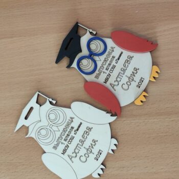 Intra απο ξύλο plywood 3mm-4mm πάχος - Μετάλλιο κουκουβάγιας Δίασταση 30x30 cm Intraeaxys-e1gk42mo - Image 1