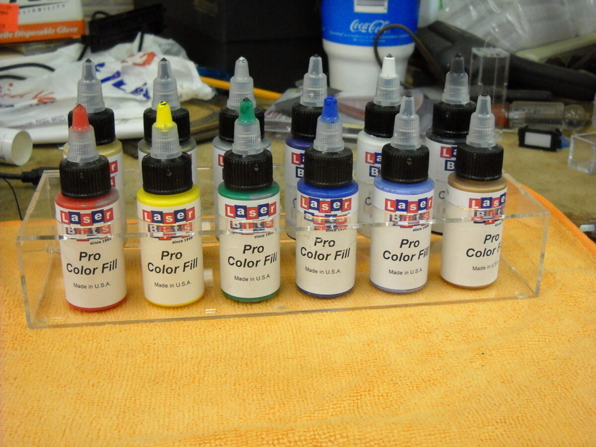 Intra απο ξύλο plywood 3mm-4mm πάχος - Laserbits Pro Color Fill Holder Δίασταση 30x30 cm Intraeaxys-qommx38o