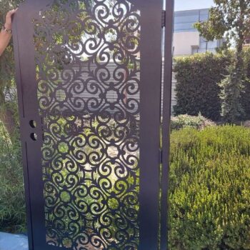 Intra απο ξύλο plywood 3mm-4mm πάχος - Κομψό σχέδιο κύριας πύλης Δίασταση 30x30 cm Intraeaxys-joed3l91 - Image 1