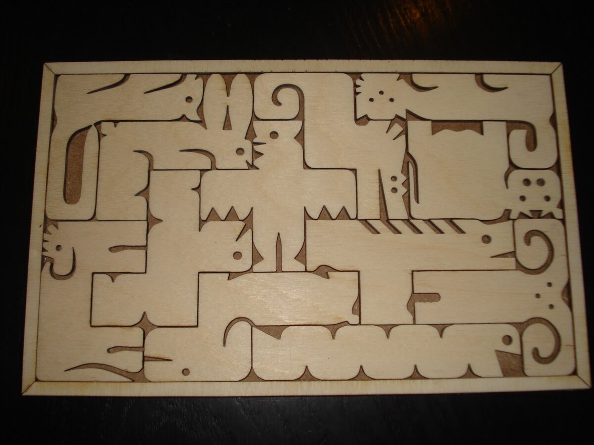 Intra απο ξύλο plywood 3mm-4mm πάχος - Παζλ Pentominoes Δίασταση 30x30 cm Intraeaxys-yon08d27