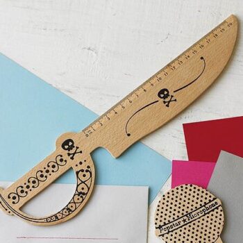 Intra απο ξύλο plywood 3mm-4mm πάχος - Ξύλινος χάρακας σε σχήμα μαχαιριού Δίασταση 30x30 cm Intraeaxys-51rrp6v1 - Image 1