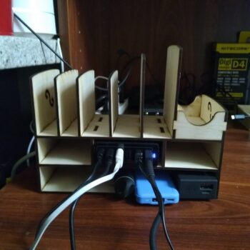 Intra απο ξύλο plywood 3mm-4mm πάχος - Σταθμός φόρτισης ξύλου Δίασταση 30x30 cm Intraeaxys-67wl6gm1 - Image 5