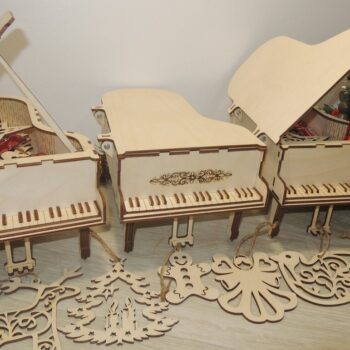 Intra απο ξύλο plywood 3mm-4mm πάχος - Μουσικό κουτί για πιάνο Δίασταση 30x30 cm Intraeaxys-m1d6lyx7 - Image 1