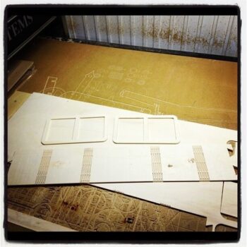 Intra απο ξύλο plywood 3mm-4mm πάχος - Flat Pack Ξύλινο κουτί Δίασταση 20x20 cm Intraeaxys-eo20deq7 - Image 3