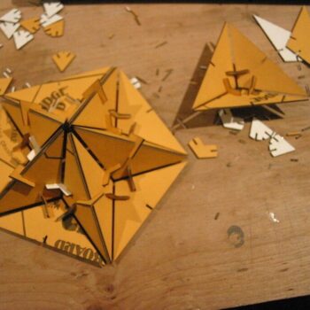 Intra απο ξύλο plywood 3mm-4mm πάχος - Αστεροειδής Δωδεκάεδρος Γεωμετρική Κρεμαστό Διακόσμηση Δίασταση 30x30 cm Intraeaxys-6o3y55k7 - Image 3