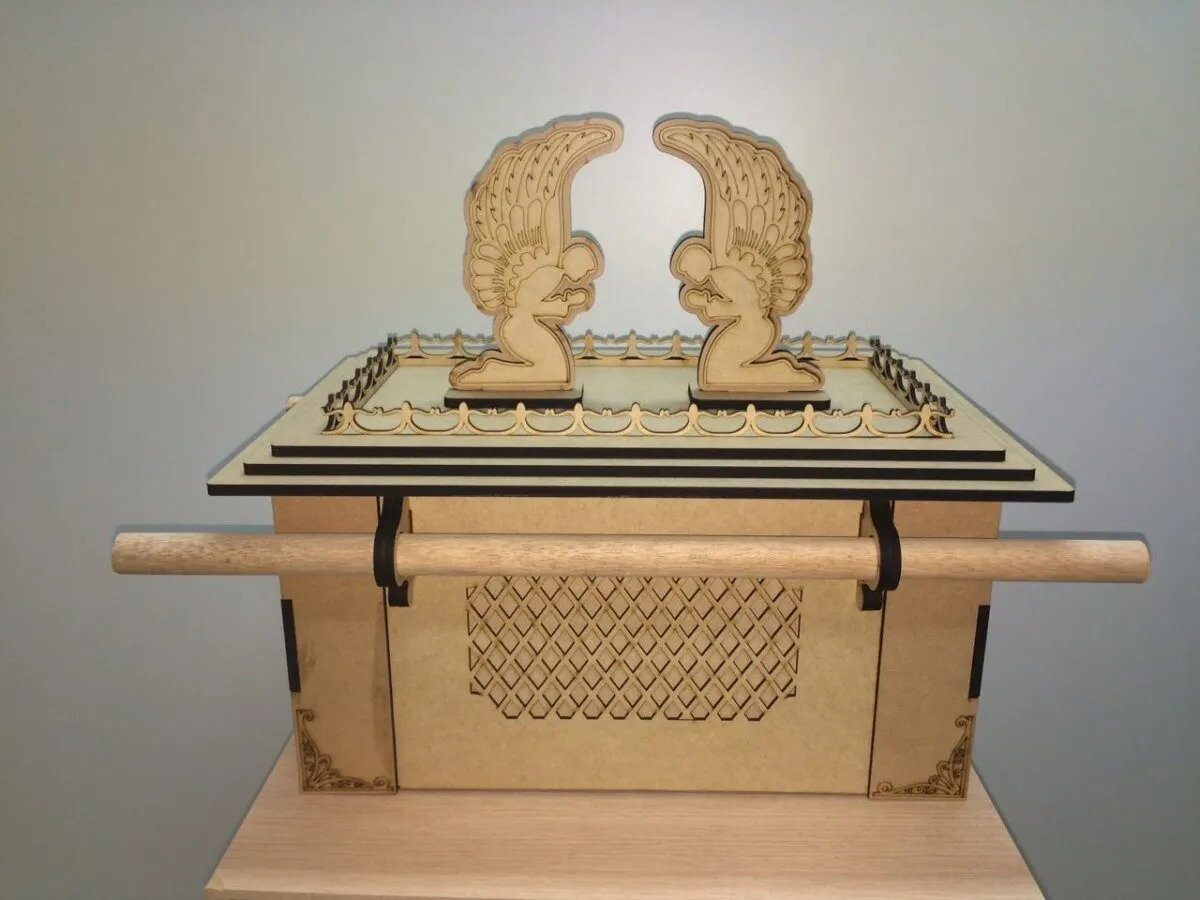 Intra απο ξύλο plywood 3mm-4mm πάχος - The Ark Of The Covenant 3mm Δίασταση 30x30 cm Intraeaxys-m1d692l7