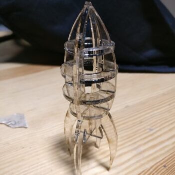 Intra απο ξύλο plywood 3mm-4mm πάχος - Πτερύγια Rocket Pointy 3mm Ακρυλικό Δίασταση 20x20 cm Intraeaxys-m1ddqly1 - Image 1