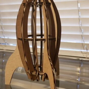 Intra απο ξύλο plywood 3mm-4mm πάχος - Ρετρό Rocketship Δίασταση 30x30 cm Intraeaxys-zo9y29w7 - Image 3