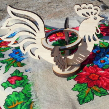 Intra απο ξύλο plywood 3mm-4mm πάχος - Αυγοθήκη κόκορα Δίασταση 30x30 cm Intraeaxys-lopqkx67 - Image 1