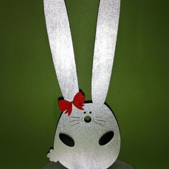 Intra απο ξύλο plywood 3mm-4mm πάχος - Βιτρίνα με κλιπ κεφαλής με βάση για λαγουδάκι Δίασταση 30x30 cm Intraeaxys-p7ymk3z7 - Image 1