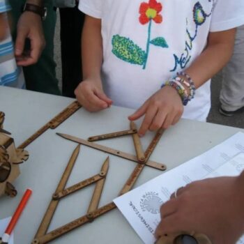 Intra απο ξύλο plywood 3mm-4mm πάχος - Πυξίδα Χρυσής Αναλογίας Δίασταση 30x30 cm Intraeaxys-r1z0v6no - Image 3