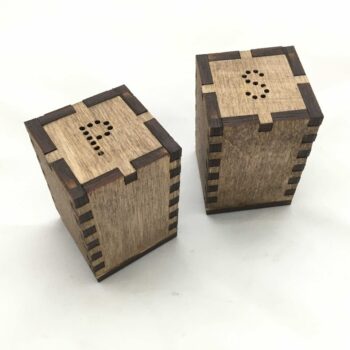 Intra απο ξύλο plywood 3mm-4mm πάχος - Ξύλινες σέικερ αλατοπίπερου 4mm Δίασταση 30x30 cm Intraeaxys-e1gkyqvo - Image 1