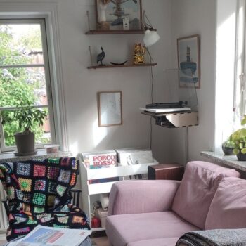 Intra απο ξύλο plywood 3mm-4mm πάχος - Ράφι τοίχου πικάπ Δίασταση 30x30 cm Intraeaxys-e1g5kq8o - Image 3