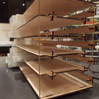 Intra απο ξύλο plywood 3mm-4mm πάχος - Ράφια για μικρά δοχεία Δίασταση 30x30 cm Intraeaxys-zo98mlx1 - Image 3