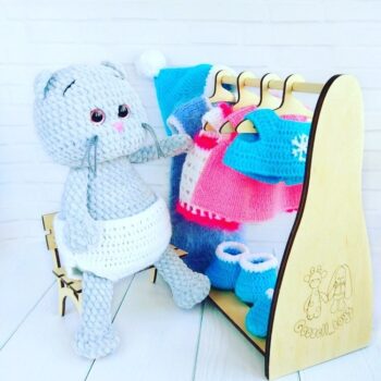 Intra απο ξύλο plywood 3mm-4mm πάχος - Ράφι για ρούχα και παπούτσια για κούκλες Δίασταση 30x30 cm Intraeaxys-zo9ykyx7 - Image 1