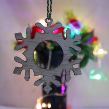 Intra απο ξύλο plywood 3mm-4mm πάχος - Χριστουγεννιάτικο στολίδι με νιφάδα χιονιού Δίασταση 10x10 cm Intraeaxys-voq2ng6o - Image 6