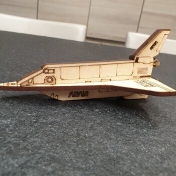 Intra απο ξύλο plywood 3mm-4mm πάχος - Τρισδιάστατο μοντέλο Orbiter Space Shuttle Discovery Δίασταση 30x30 cm Intraeaxys-d1lvgyxo - Image 1