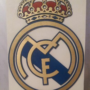 Intra απο ξύλο plywood 3mm-4mm πάχος - Λογότυπο Real Madrid Ξύλινο αθλητικό λογότυπο Δίασταση 30x30 cm Intraeaxys-075yr40o - Image 3