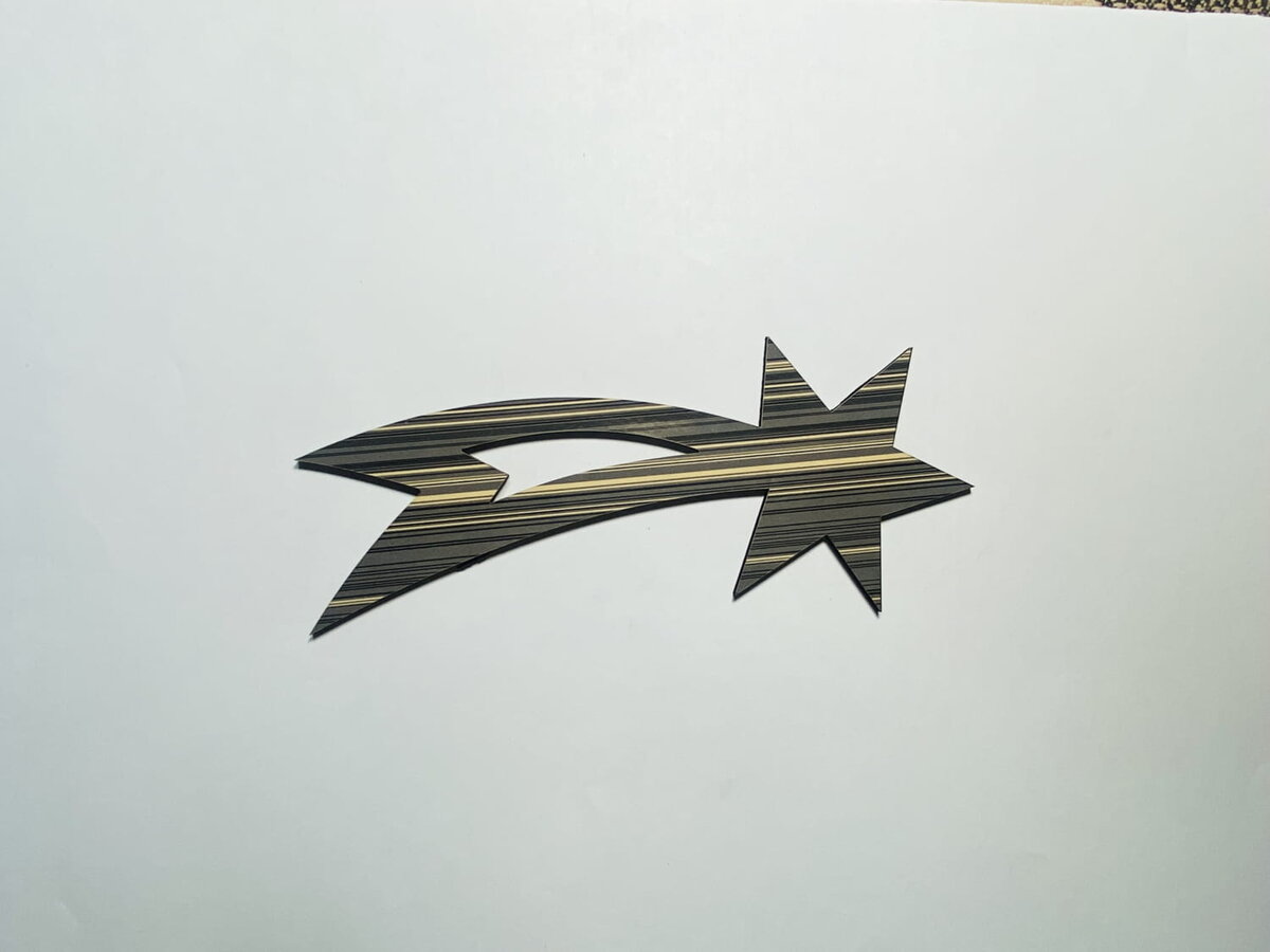 Intra απο ξύλο plywood 3mm-4mm πάχος - Shooting Star Shape Wood Cutout Δίασταση 30x30 cm Intraeaxys-67wlvm31
