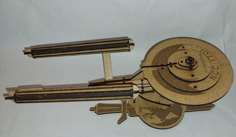 Intra απο ξύλο plywood 3mm-4mm πάχος - Terran ISS Enterprise Δίασταση 30x30 cm Intraeaxys-d1lvzzyo