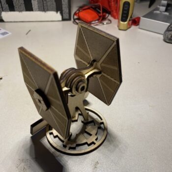 Intra απο ξύλο plywood 3mm-4mm πάχος - Mini TIE Fighter Δίασταση 30x30 cm Intraeaxys-r7vd5q27 - Image 3