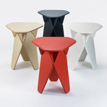 Intra απο ξύλο plywood 3mm-4mm πάχος - Τραπεζάκι σκαμπό πολλαπλών χρήσεων Μοντέρνο Έπιπλο Δίασταση 30x30 cm Intraeaxys-r7vm8yk7 - Image 1