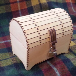 Intra απο ξύλο plywood 3mm-4mm πάχος - Θησαυρό κωνικό 3mm Δίασταση 30x30 cm Intraeaxys-joed9n61