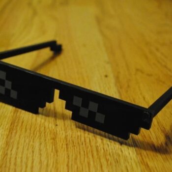 Intra απο ξύλο plywood 3mm-4mm πάχος - Γυαλιά Deal With It Δίασταση 30x30 cm Intraeaxys-m1ddq9e1 - Image 1