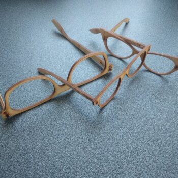 Intra απο ξύλο plywood 3mm-4mm πάχος - Γυαλιά Hipster Δίασταση 30x30 cm Intraeaxys-qomm9v5o - Image 1