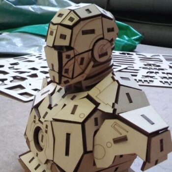 Intra απο ξύλο plywood 3mm-4mm πάχος - Iron Man 3D Ξύλινο παζλ Δίασταση 30x30 cm Intraeaxys-voq2veeo - Image 9