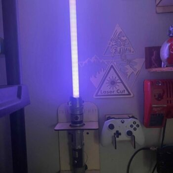 Intra απο ξύλο plywood 3mm-4mm πάχος - Star Wars Lightsaber Holder Δίασταση 30x30 cm Intraeaxys-ro6dqv67 - Image 3