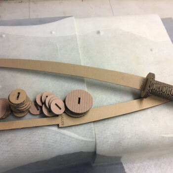 Intra απο ξύλο plywood 3mm-4mm πάχος - Σπαθί Σαμουράι από χαρτόνι Δίασταση 30x30 cm Intraeaxys-d1lvjzpo - Image 1