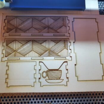 Intra απο ξύλο plywood 3mm-4mm πάχος - Ξύλινο κουτί τσαγιού Δίασταση 30x30 cm Intraeaxys-pokmv891 - Image 3