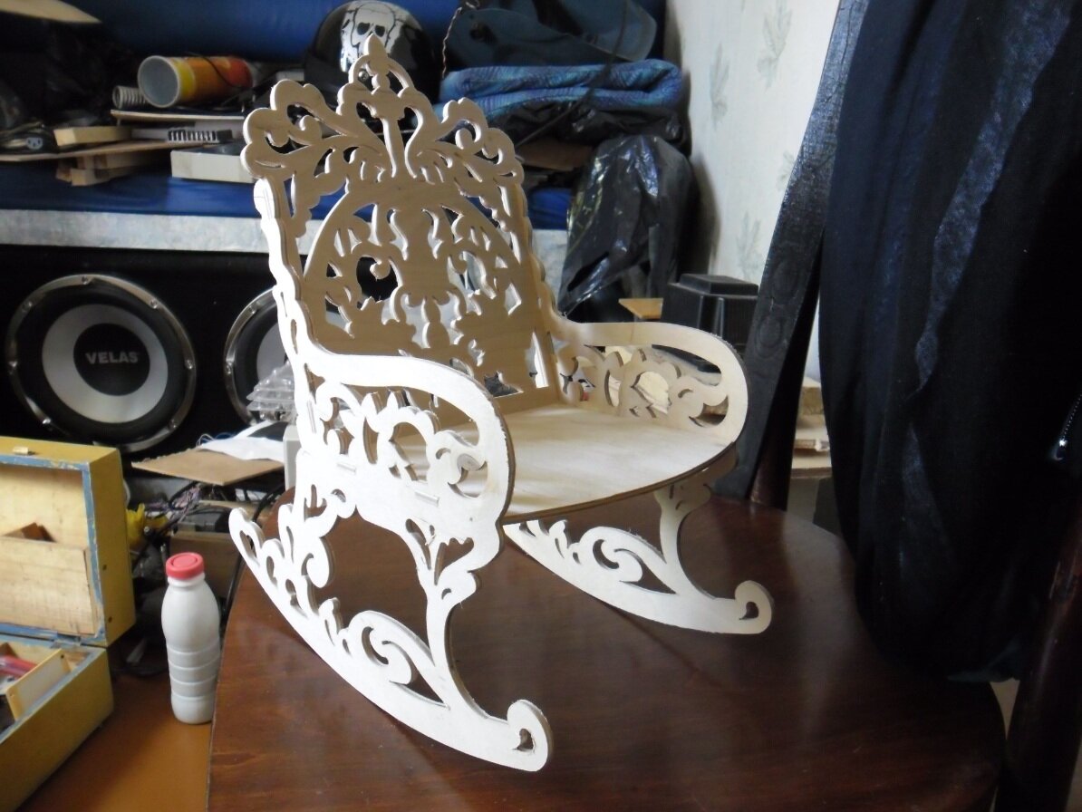 Intra απο ξύλο plywood 3mm-4mm πάχος - кресло качплка (κουνιστή καρέκλα) Δίασταση 30x30 cm Intraeaxys-zo99dwok