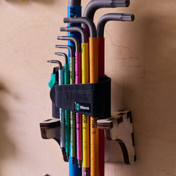 Intra απο ξύλο plywood 3mm-4mm πάχος - Βάση τοίχου Wera Hex Keys Δίασταση 30x30 cm Intraeaxys-eoxlrzjo - Image 1