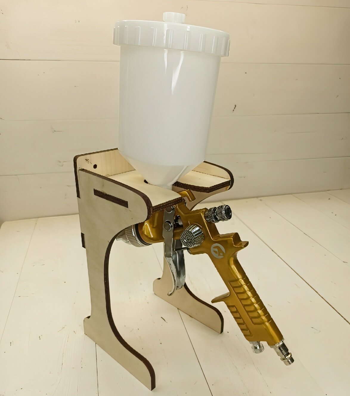 Intra απο ξύλο plywood 3mm-4mm πάχος - Βάση πιστολιού ψεκασμού Δίασταση 30x30 cm Intraeaxys-zo9yd8y7