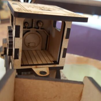 Intra απο ξύλο plywood 3mm-4mm πάχος - Χριστουγεννιάτικο Τρένο 3mm Δίασταση 30x30 cm Intraeaxys-zo9y5kw7 - Image 4