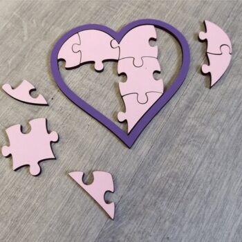 Intra απο ξύλο plywood 3mm-4mm πάχος - Παζλ σε σχήμα καρδιάς Δίασταση 30x30 cm Intraeaxys-r1z2zkm1 - Image 1